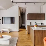 Imperial - Design In Center, Private Parking