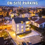 Konukevi Imperial - Design In Center, Private Parking 3*