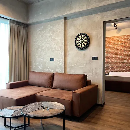 ゲストハウス Imperial - Design In Center, Private Parking 3*