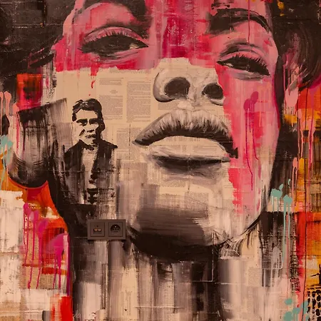 Imperial - Design In Center, Private Parking バンスカー・ビストリツァ