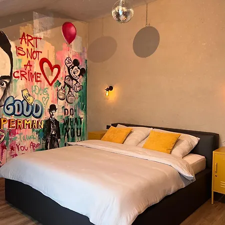 Imperial - Design In Center, Private Parking ゲストハウス 3*