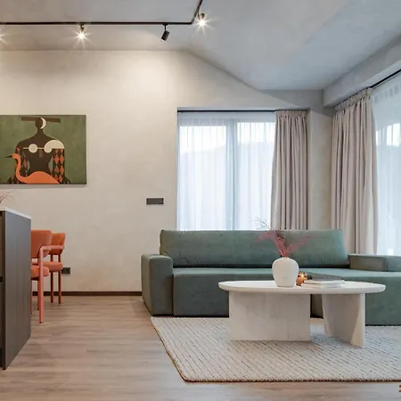 Imperial - Design In Center, Private Parking バンスカー・ビストリツァ