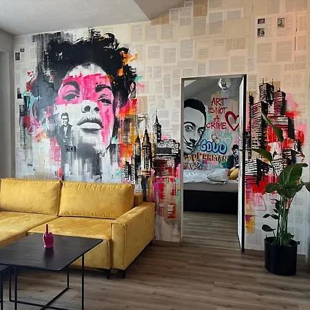 Gasthof Imperial - Design In Center, Private Parking Banská Bystrica