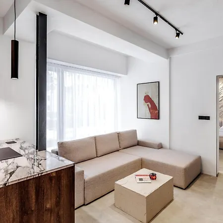 Imperial Residence, 6 Design 60m2, Center, Terraces, Ac, Parking Affittacamere