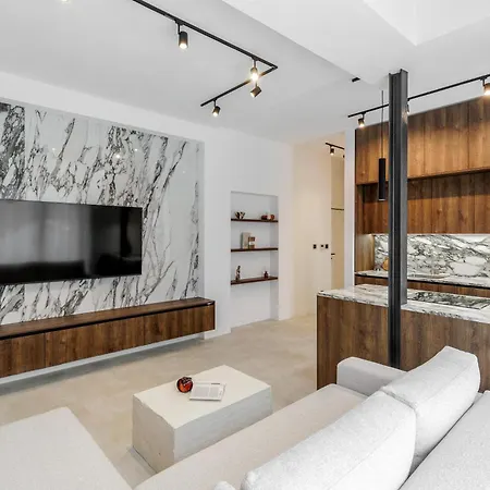 Imperial Residence, 6 Design 60m2, Center, Terraces, Ac, Parking Affittacamere 4*