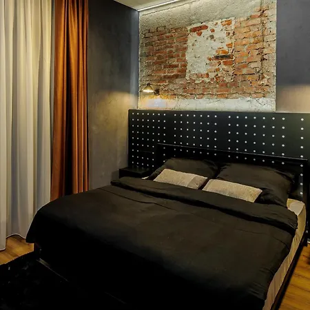 Imperial - Design In Center, Private Parking 4* Besztercebánya
